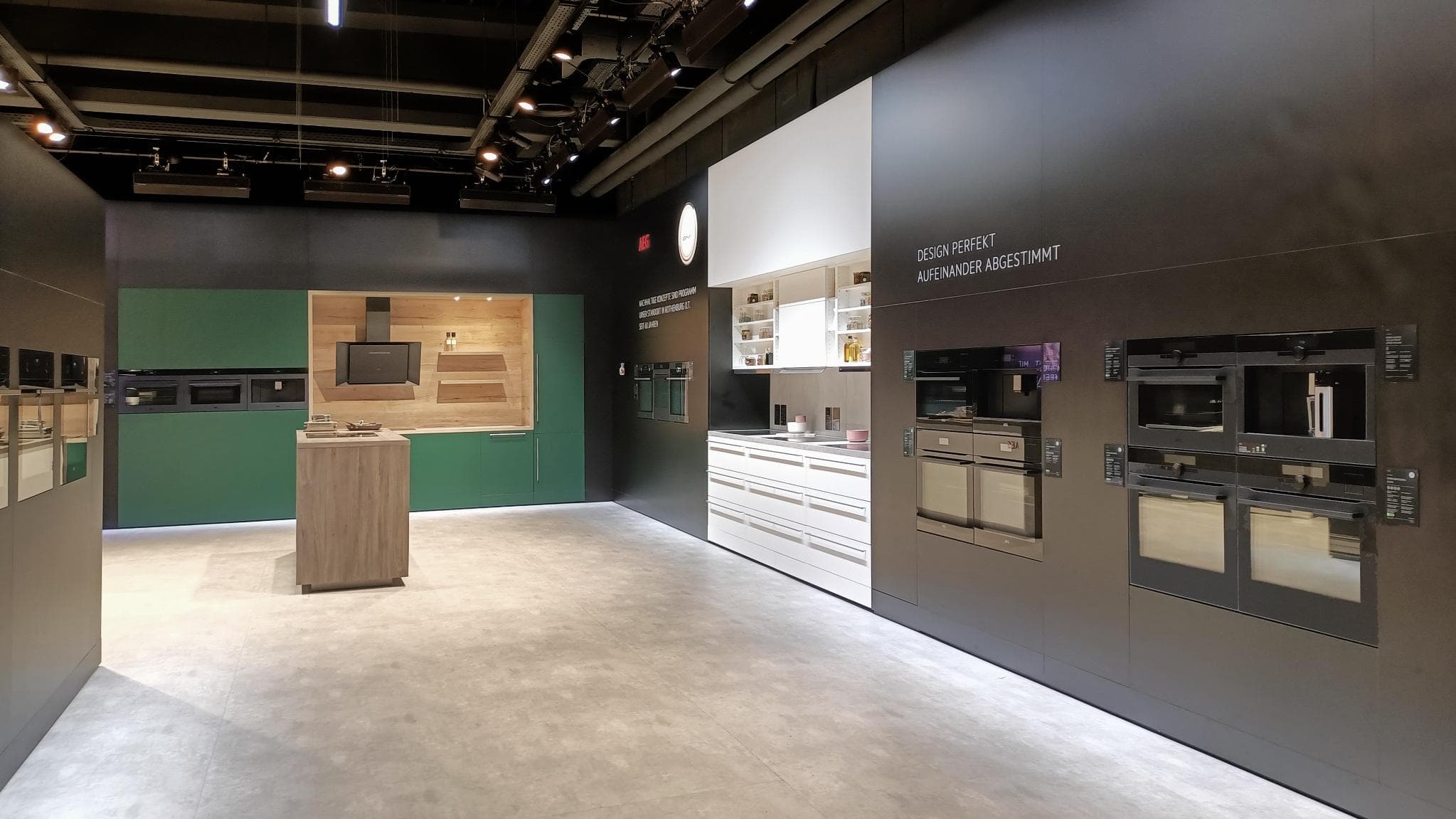 Lighting accent on appliance surfaces