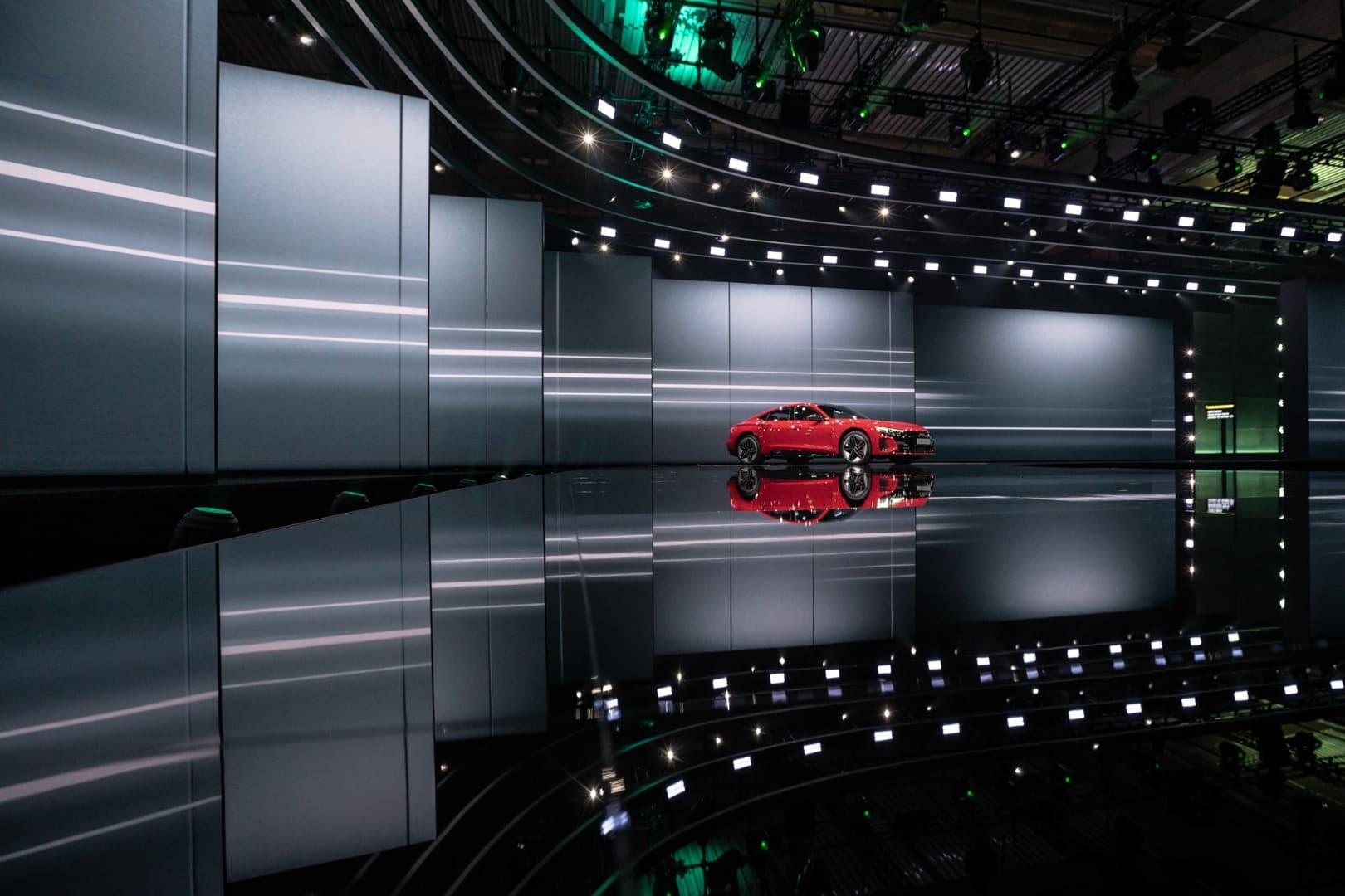 Audi Convention 2021 – Virtual stage für den e-tron GT